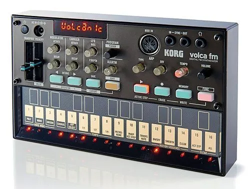 Korg Volca-FM Трехголосный цифровой FM-синтезатор, с мощнейшим пошаговым секвенсором.